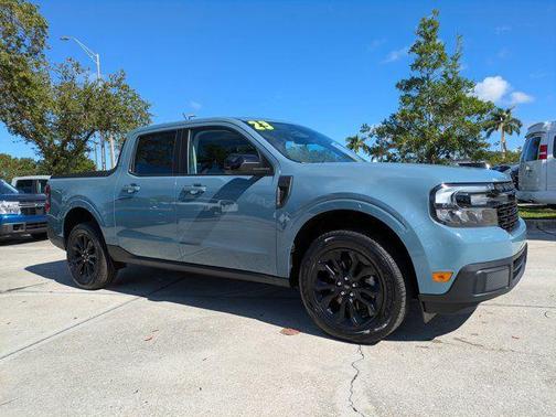 2023 Ford Maverick Lariat