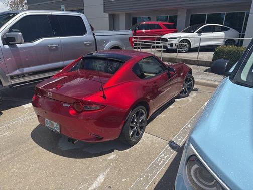 2019 Mazda MX-5 Miata RF Grand Touring