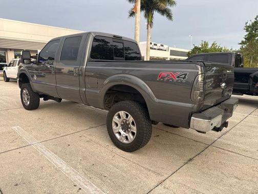 Magnetic Metallic 2015 Ford F-250 Lariat