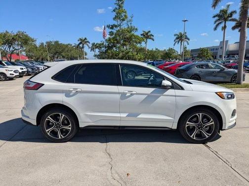 2024 Ford Edge ST