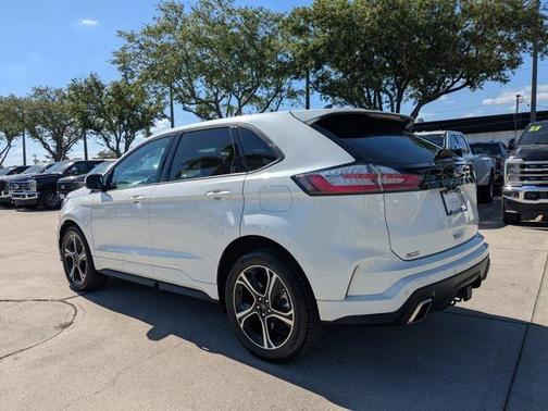 2024 Ford Edge ST