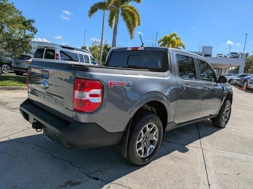2022 Ford Maverick Lariat