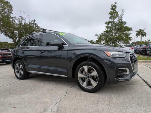 2023 Audi Q5 40 Premium Plus
