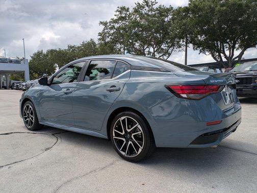 Atlantic Gray Metallic 2024 Nissan Sentra SR