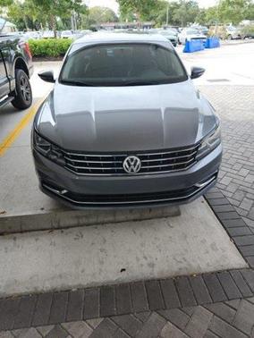 2017 Volkswagen Passat 1.8T SE