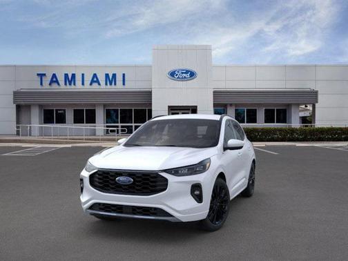 2025 Ford Escape ST-Line Elite
