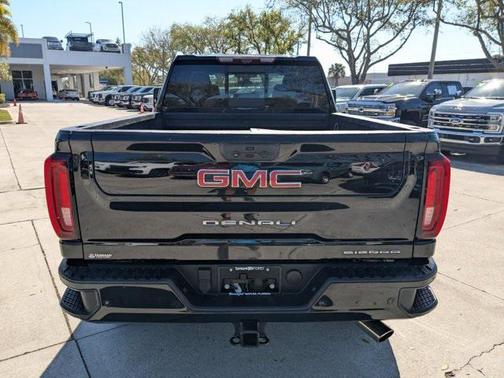 2022 GMC Sierra 2500 Denali
