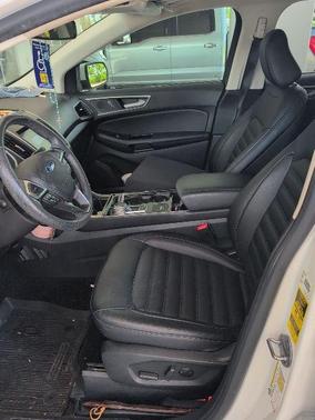STAR WHITE 2020 Ford Edge SEL