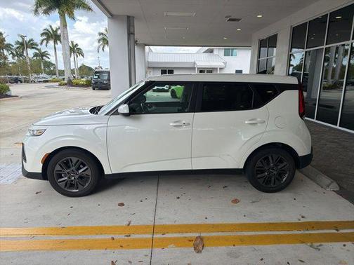 2021 Kia Soul EX