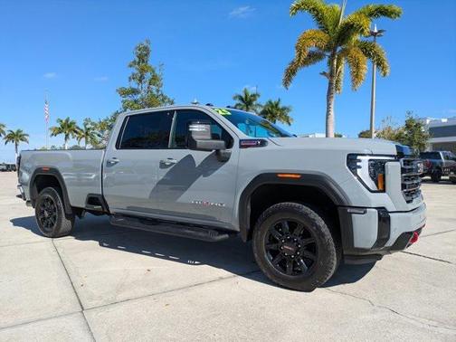 2025 GMC Sierra 3500 Base
