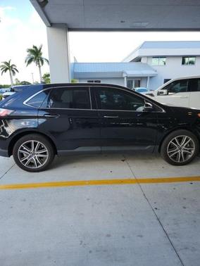 2021 Ford Edge Titanium