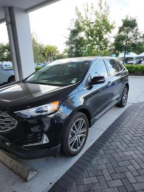 2021 Ford Edge Titanium