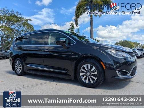 2020 Chrysler Pacifica Touring-L Plus