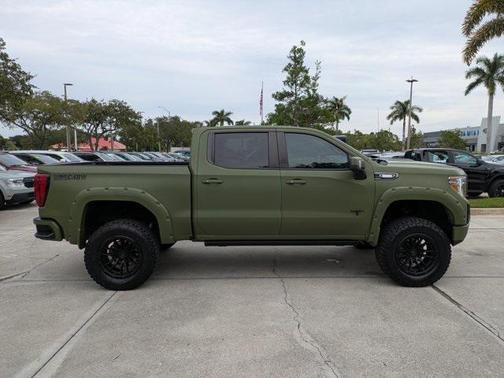2021 GMC Sierra 1500 AT4
