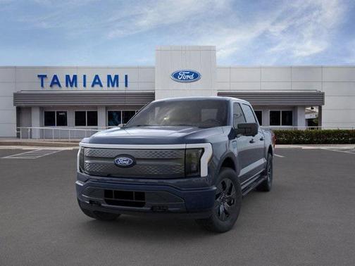 2025 Ford F-150 Lightning Flash