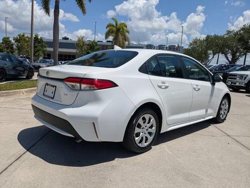 2020 Toyota Corolla LE