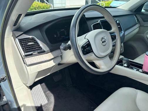Thunder Grey Metallic 2023 Volvo XC90 B6 Plus 6-Seater