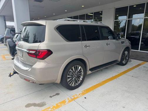 Liquid Platinum 2018 INFINITI QX80 Base