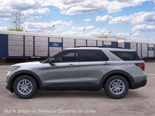 Carbonized Gray Metallic 2026 Ford Explorer Active
