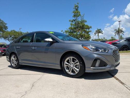 2019 Hyundai SONATA Limited