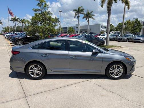 2019 Hyundai SONATA Limited