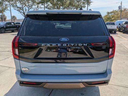 2025 Ford Expedition King Ranch