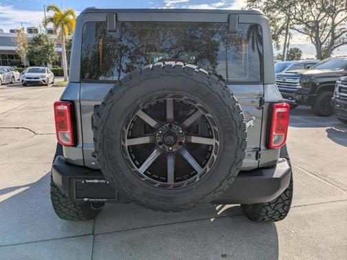 2022 Ford Bronco Base