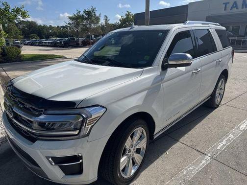 STAR WHITE MET TRI-COAT 2023 Ford Expedition Platinum