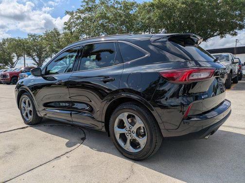AGATE BLACK METALLIC 2023 Ford Escape ST-Line