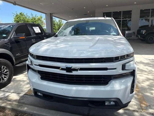 Summit White 2019 Chevrolet Silverado 1500 RST