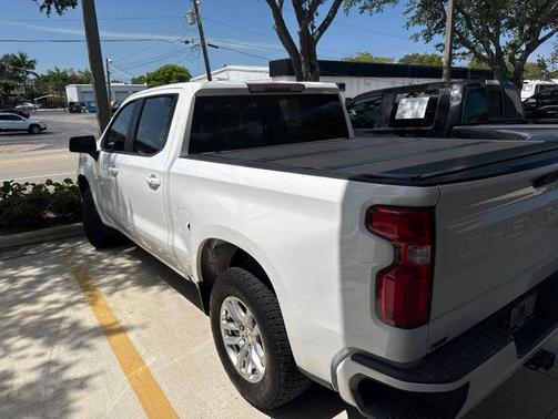 Summit White 2019 Chevrolet Silverado 1500 RST