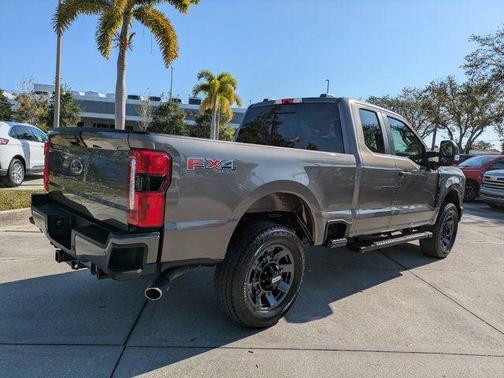 2023 Ford F-250 XL