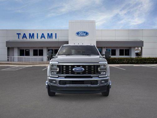 AVALANCHE 2026 Ford F-450 Lariat