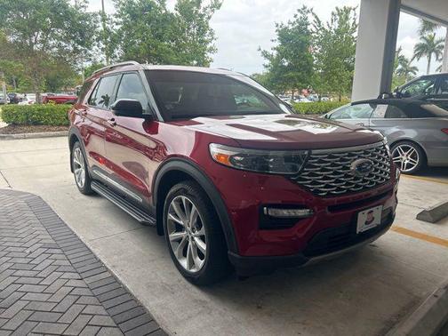 RAPID RED MET TINTED CC 2022 Ford Explorer Platinum