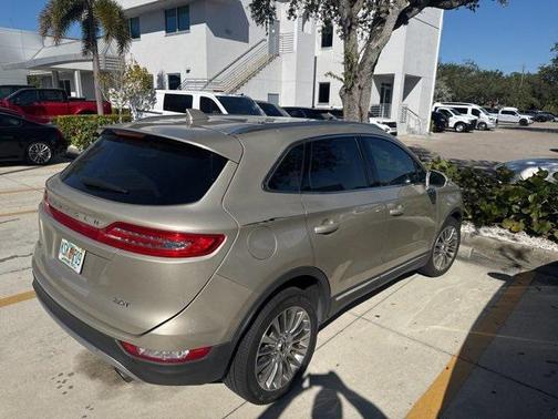 2017 Lincoln MKC Reserve
