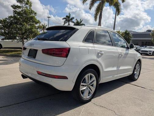 2017 Audi Q3 2.0T Premium