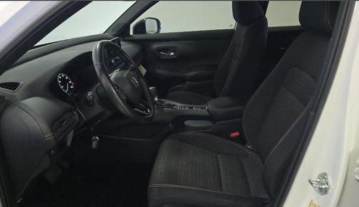 2025 Honda HR-V 2WD Sport