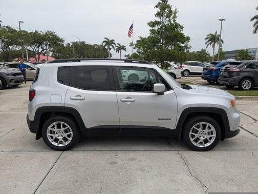 2019 Jeep Renegade Latitude