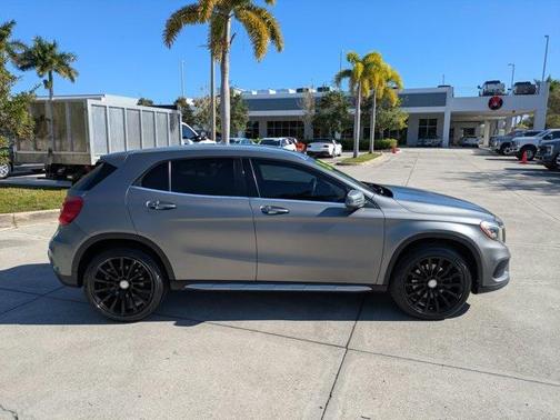 2015 Mercedes-Benz GLA-Class 4MATIC