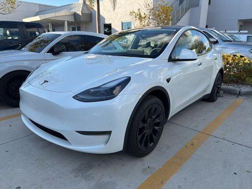 2024 Tesla Model Y Long Range Dual Motor All-Wheel Drive