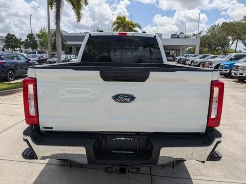 2024 Ford F-350 XLT