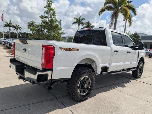 2024 Ford F-350 XLT