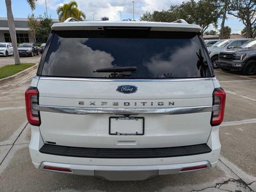 2022 Ford Expedition Platinum