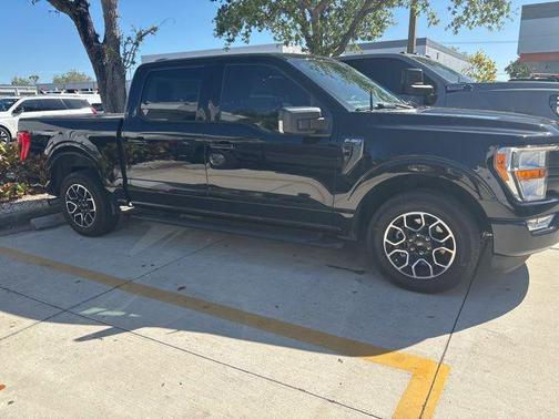 AGATE BLACK METALLIC 2021 Ford F-150 XLT