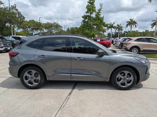 CARBONIZED GRAY METALLIC 2023 Ford Escape ST-Line