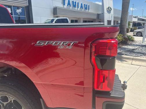 RAPID RED 2024 Ford F-350 XLT