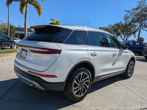 2020 Lincoln Corsair Standard