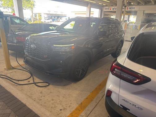 AGATE BLACK METALLIC 2025 Ford Explorer ST