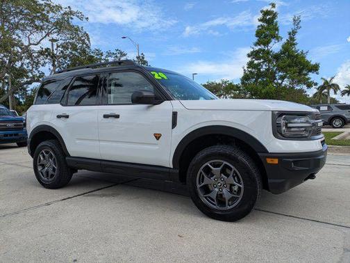 OXFORD WHITE 2024 Ford Bronco Sport Badlands
