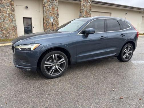 2019 Volvo XC60 T5 Momentum